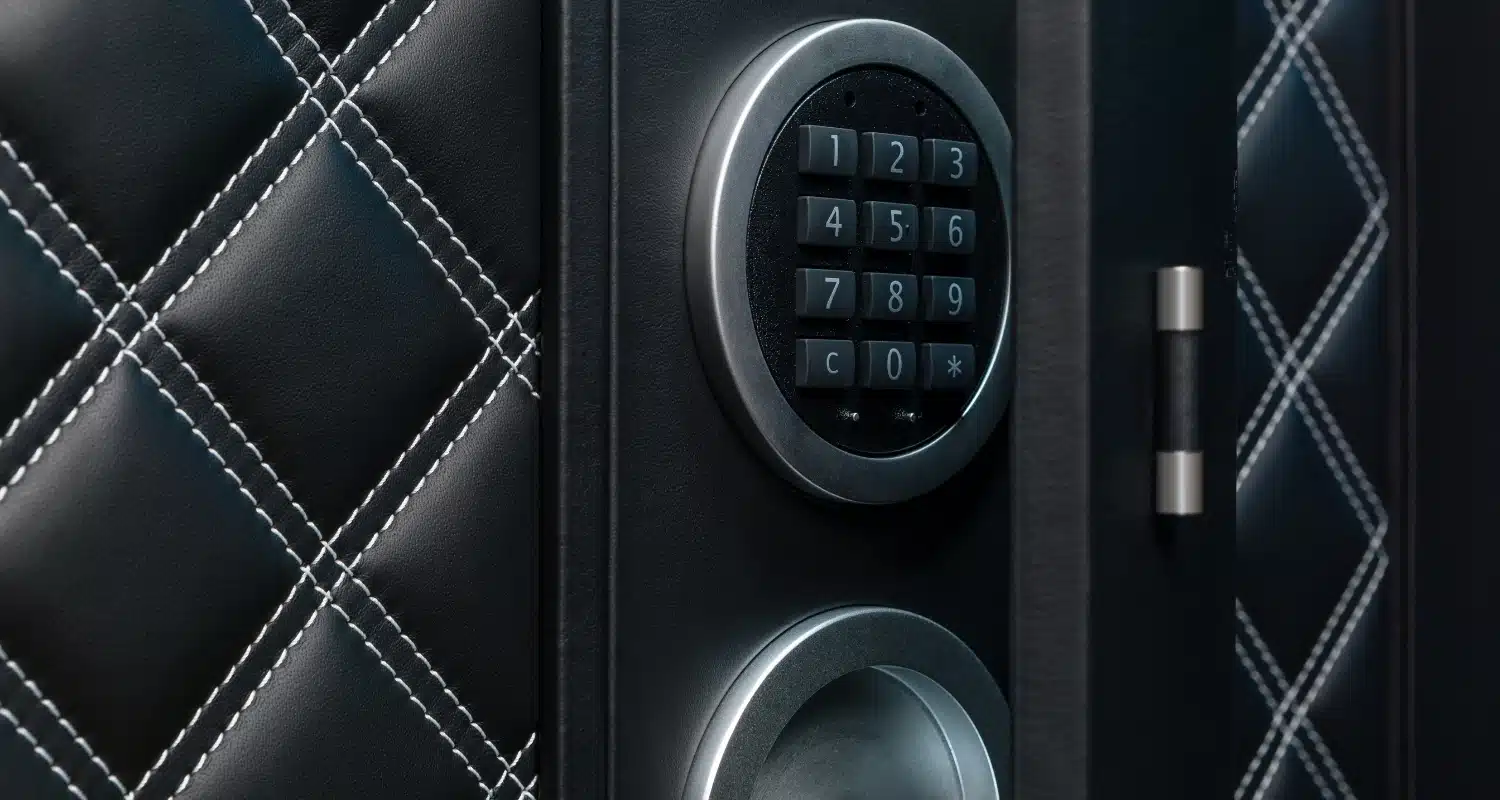 Uhrentresor THE Saluto Luxus Uhren Tresor besonders gepanzert Heindltresore Nürnberg Luxus Tresor besonders gepanzert